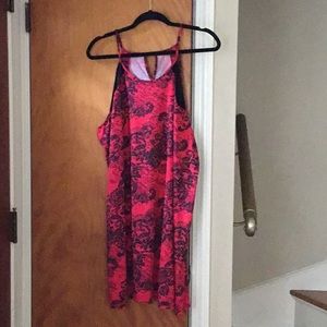Women’s Plus night gown.